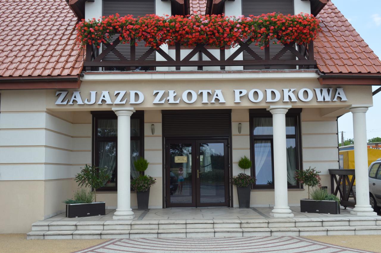 Zajazd Zlota Podkowa Wrocki Exterior foto